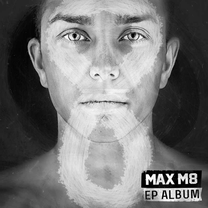 Max M8
